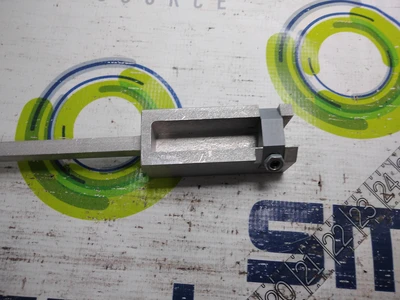 USED UNIVERSAL INSTRUMENTS 47116801