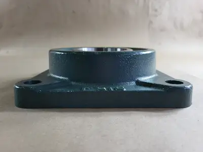 NEW NTN UKF215D1