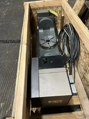 USED 2019 HAAS TR210