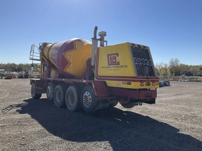 Used 2001 ADVANCE 5 AXLE Concrete Mixer Trucks Michigan US | Miedema Asset Management Group #1579194