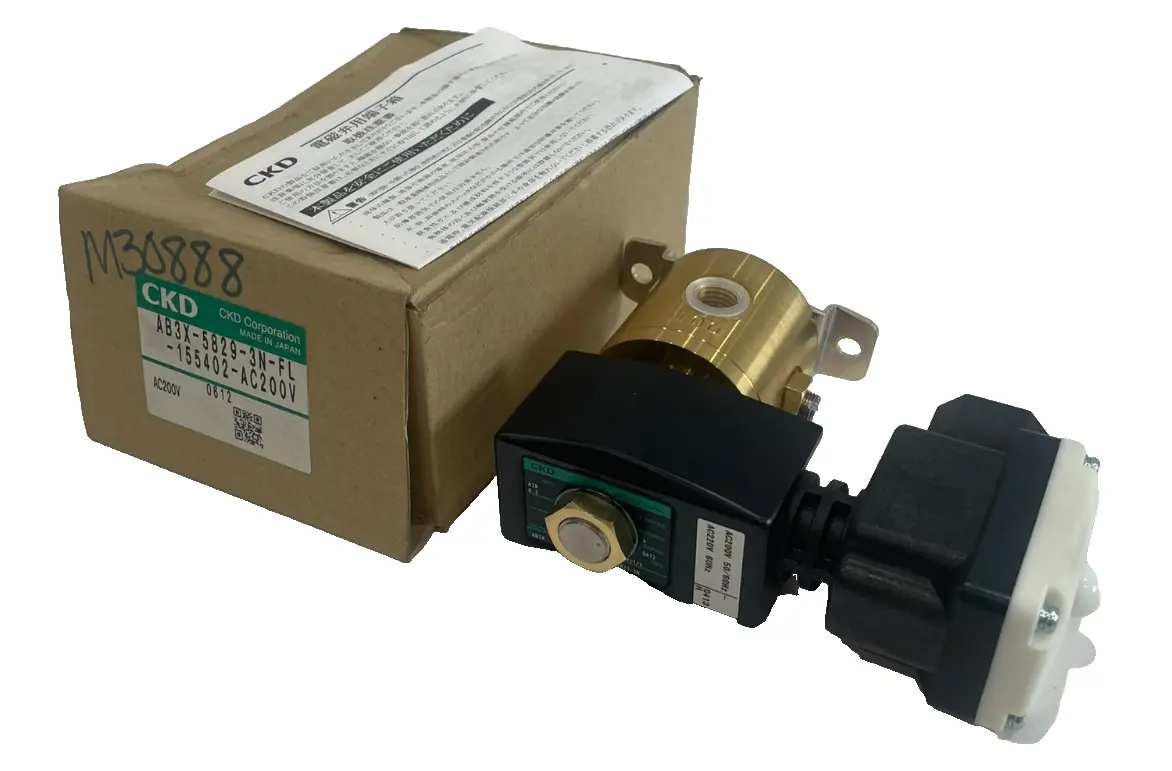 NEW CKD AB3X 5829-3N SOLENOID VALVE AB3X 5829-3N -FL-155402-AC200V AB3X 58293N