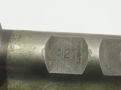 Quinco 2" OD 2 Flute Carbide 90° End Mill 1-1/4" Weldon Shank