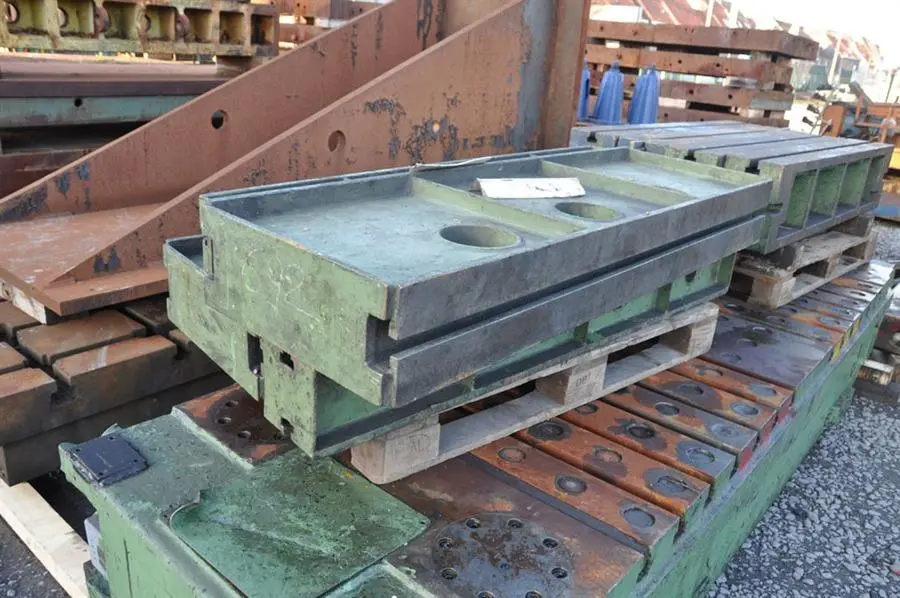 USED 2 SUPPORT BLOCS 1510 X 185 X 500 MM