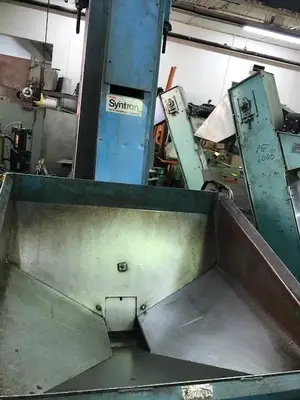Used SYNTRON PFM-010-5 Hoppers Ontario CA | Walden Machinery #1289899
