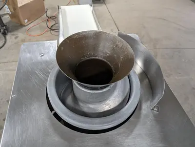 USED 2010 AM MANUFACTURING CO. ROUND-O-MATIC