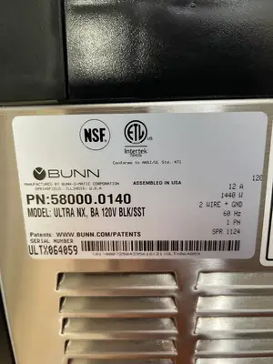Used Bunn Used 2024 Bunn 58000.0140 Ultra NX Double 3 Gallon Slushy Machine - 120V Slushie Machines Illinois US | Falcon Restaurant Supply #1374874
