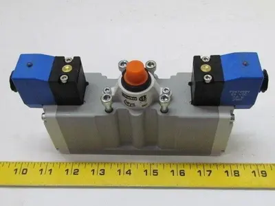 Parker H26WXBG2B9000CC 24 vdc Solenoid Valve NIB