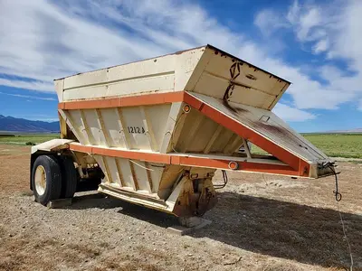 Belly Dump Trailer Pup - Pivot Track Filler