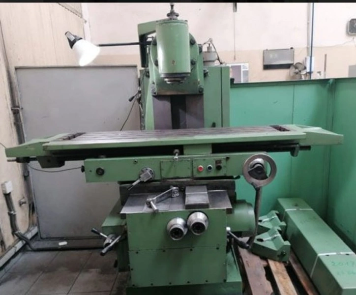 ARSENAL Universal Mill, good used condition
