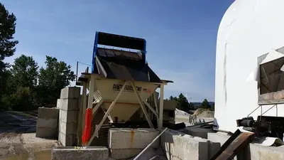USED 2015 DESITE ASM SLG-78