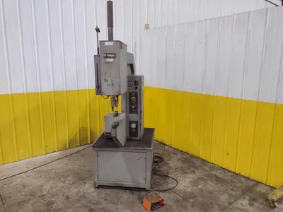 8 TON HAEGER PEMSERTER INSERTION PRESS: YOBRO #24454