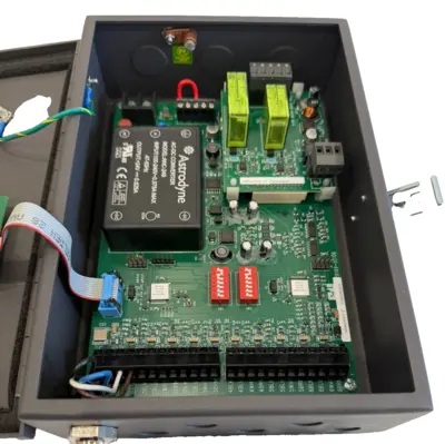 NEW STI MC6AC-0011 SAFETY CONTROLLER 43938-0011 MC60C0011