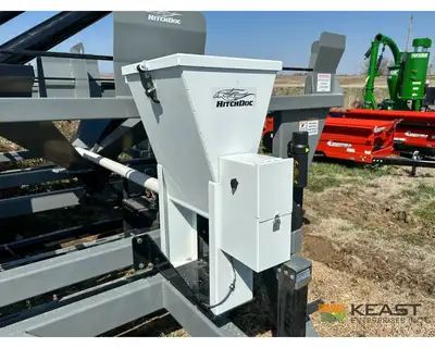 Used TRAVIS _UNKNOWN_ Seed Tenders Iowa US | Keast Enterprises #1360482
