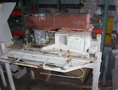 Used _UNKNOWN_ #B-52000-25 Pin Mills Minnesota US | A&I Equipment #1317290