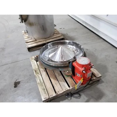 Used 28" dia. Stainless Steel Storage Bin with Bin Activator Live Bottom