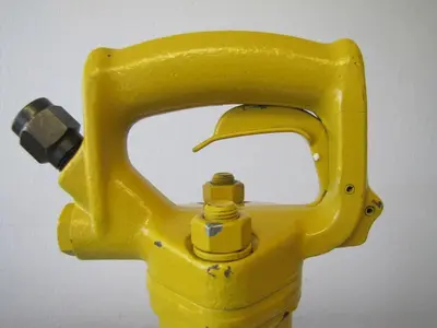 NEW AMERICAN PNEUMATIC TOOLS 125