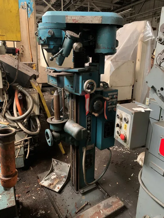 Used BRYANT CENTER HOLE Center Hole Grinders Michigan US | GCH Machinery #75859