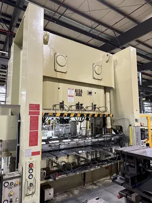 USED 2015 AIDA NC2-3000(2)E