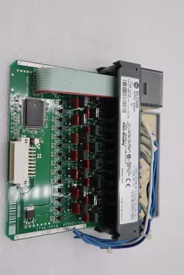 Allen Bradley 1746-OV16 Ser. C Output Module SLC 500 1746OV16 AB STOCK K-677-C