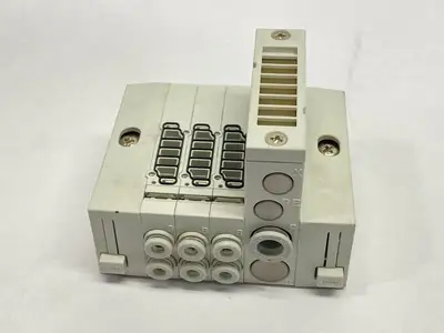 SS5Y3-60-03U-4 | SMC  Pneumatic Manifold Assembly Cassette Body - Used