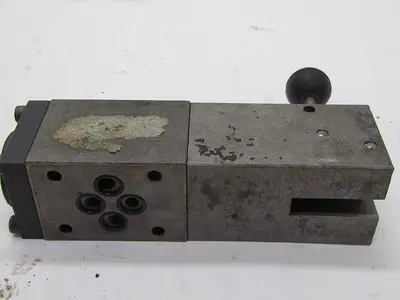 Wundfluh-Hydraulik AH32060L-52017 Hydraulic Valve Hand Lever