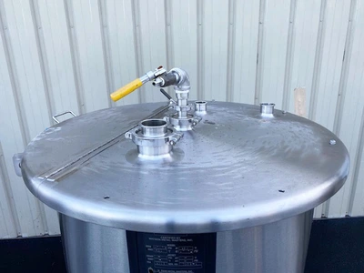 Watson 200 Gallon Vertical Stainless Steel Tank