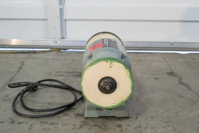 Delta 23-681 6″ Bench Grinder