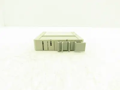 Siemens 7NG3040-6JN00 SITRANS T Module 0-1000 Degrees C 4-20mA 24V UC