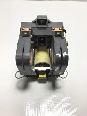 Cutler Hammer ME120C Contactor 125VDC