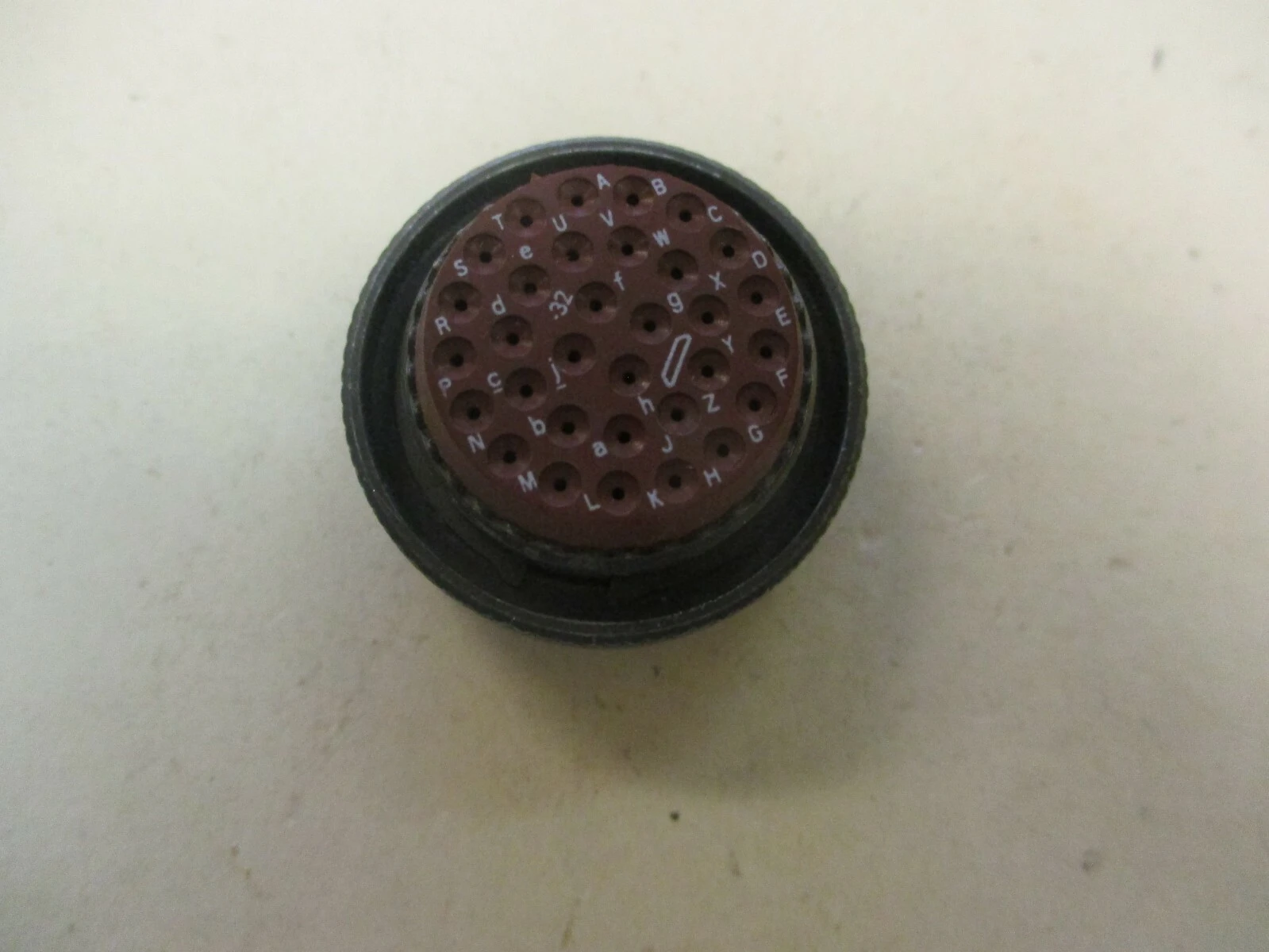 NEW Amphenol JMS27473T18B328
