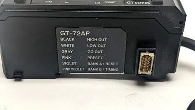 GT-72AP | Keyence  Amplifier Unit DIN Rail Type PNP MISSING COVER - Used