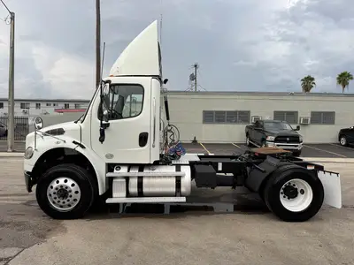 Used 2019 FREIGHTLINER M2 Carhaulers Florida US | Truck and Van Outlet #1509219