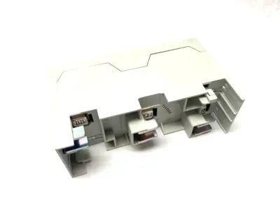 USED SIEMENS CONNECTION MODULE 50MM2, 3-POLE 3-POLE, 6-50MM2 54 X 160MM