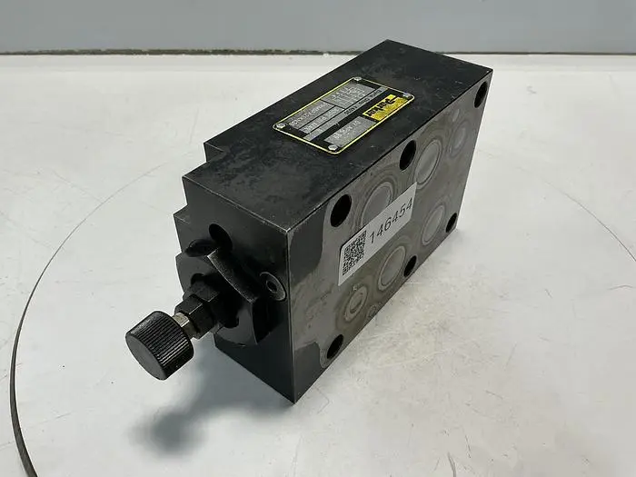 Used 1999 PARKER PRM6PA25KN33 Valves/Fittings Michigan US | Ideal Machinery #694841