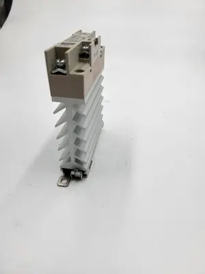 Used OMRON OMRON G3PE - 215B SOLID STATE RELAY Relays & Switches | ND Industrial Surplus #1211449
