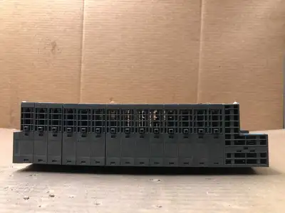 SIEMENS SIMATIC S7 ET 200S PROFIBUS I/O Distribution System 24V