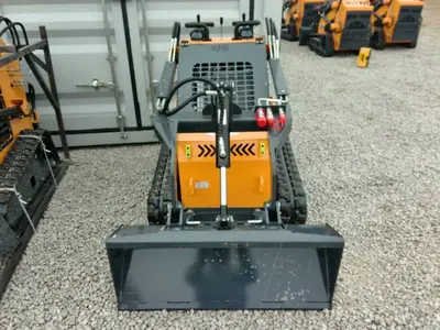 ZJZ-380 MINI SKID STEER YELLOW