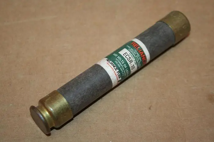 Used RELIANCE ELECTRIC ECSR-10A Fuses Michigan US | Ideal Machinery #580960