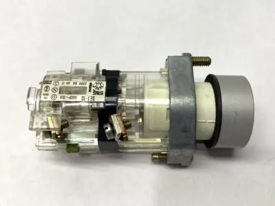 Used SPRECHER + SCHUH GREEN ILLUMINATED PUSHBUTTON SWITCH Relays & Switches | Maverick Industrial Sales #1105277