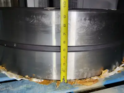 NEW SKF 23196 CA/C3W33