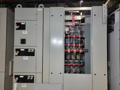 Freedom Series 2100 Motor Control Center 3000 Amp Switchgear Unit