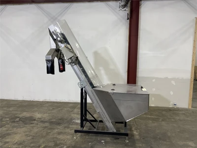 Schuma Elevator Hopper Conveyor, w/ Diverter