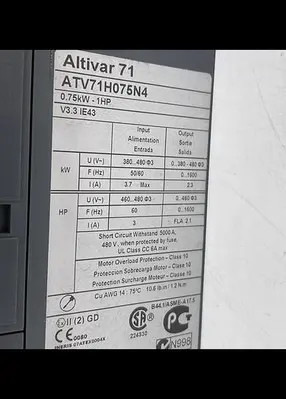 Used SCHNEIDER ELECTRIC SCHNEIDER ELECTRIC ATV71H075N4 Misc Electrical & Power Parts | ND Industrial Surplus #1214601