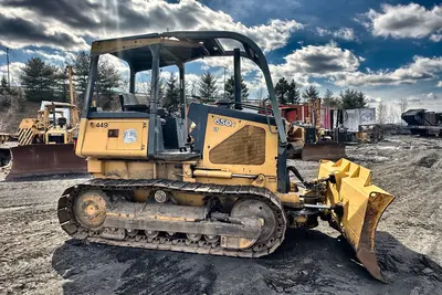 Used 2005 DEERE 650J LT Bulldozers Pennsylvania US | Proxy Equipment #1378098