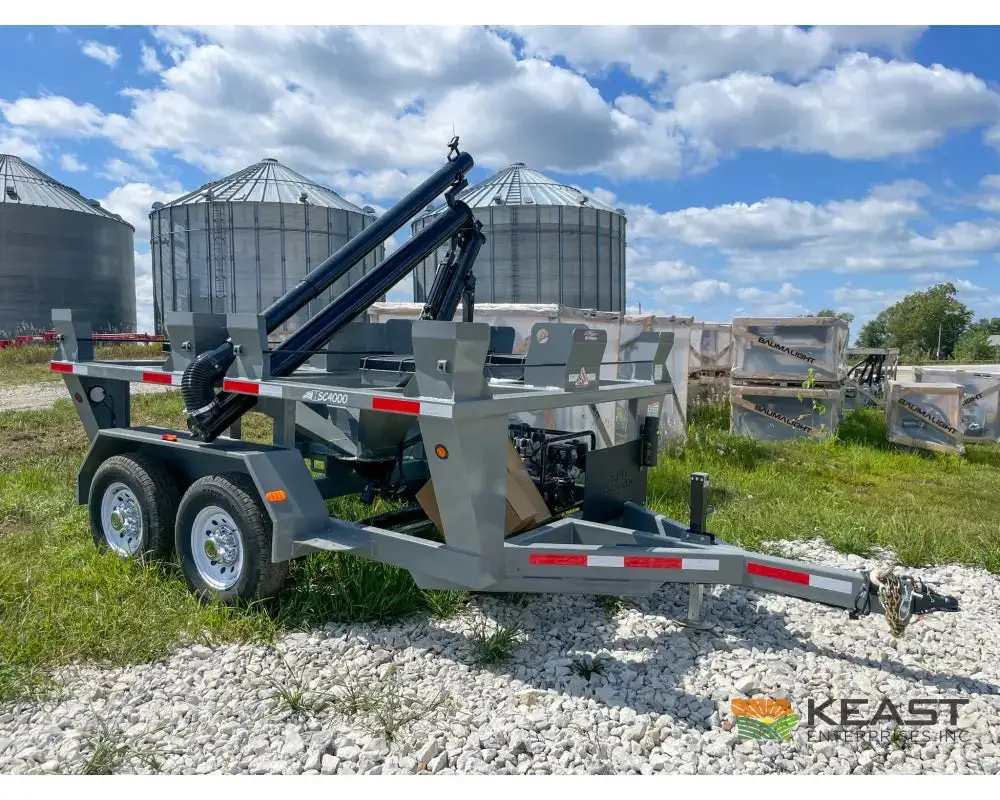Used TRAVIS _UNKNOWN_ Seed Tenders Iowa US | Keast Enterprises #1360492