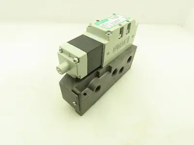 Numatics I35SA43BK000030 Pneumatic Air Valve Directional Control 150PSIG 120VAC