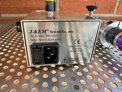 Used J-KEM OHS-1M OVERHEAD STIRRER W/ J-KEM OHS-DSC SPEED CONTROLLER Stirrers California US | Equipment Lab #1419564