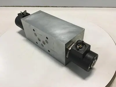 USED INDUSTRIAL MRO HF960819