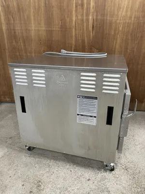 182-0110 Metro C563L-NFC-L Undercounter Heated Warming Holding Case Cabinet