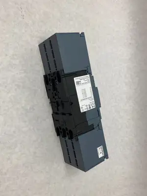USED SIEMENS LOW-VOLTAGE MOLDED CASE CIRCUIT BREAKER 125A 3-POLE